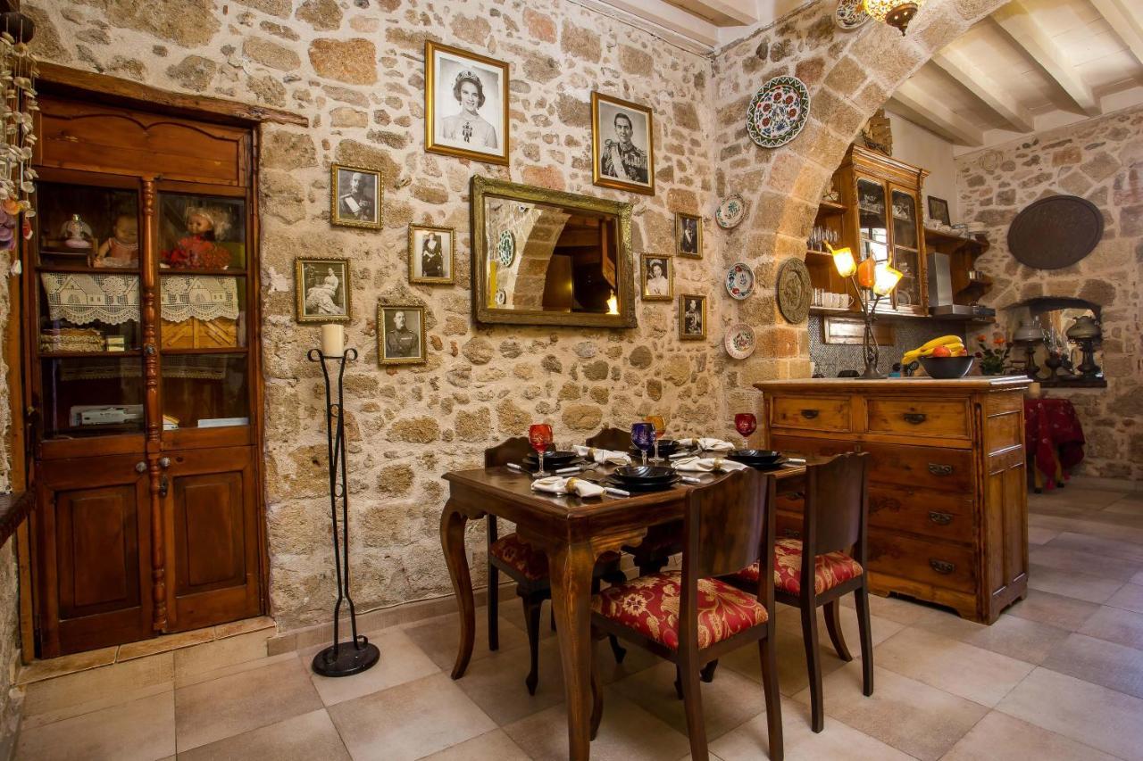 Casa Di Alejandro Villa Rhodes City ภายนอก รูปภาพ
