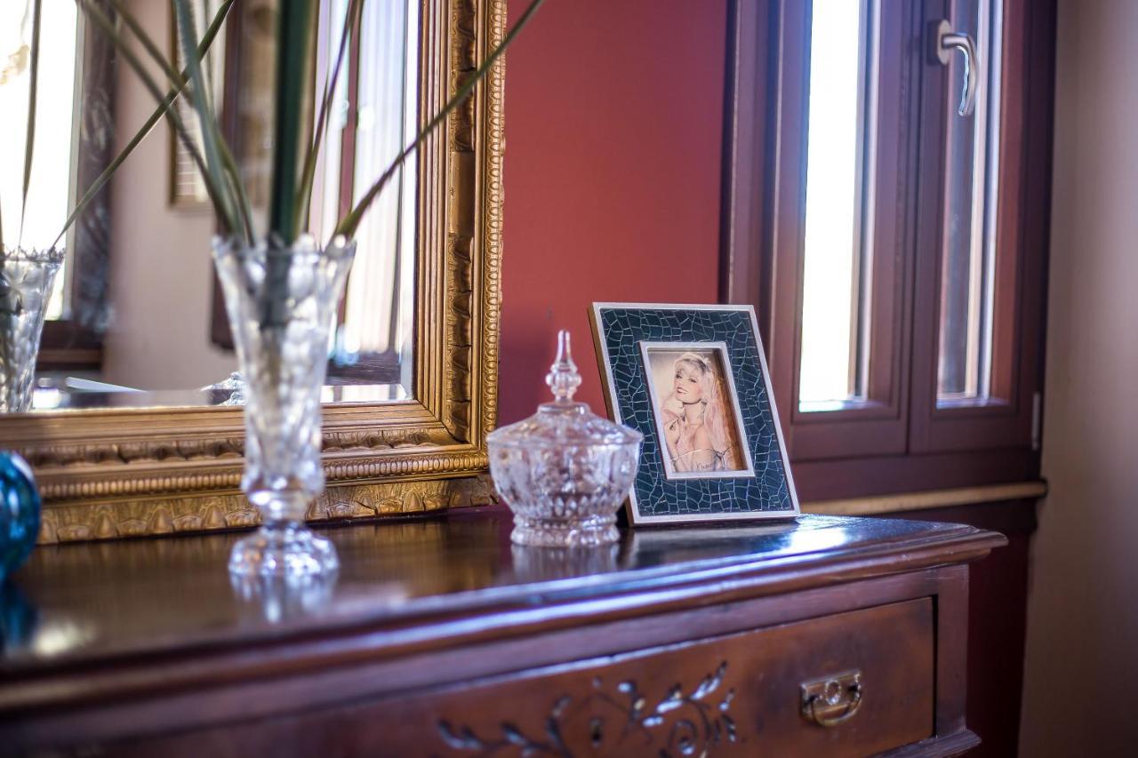 Casa Di Alejandro Villa Rhodes City ภายนอก รูปภาพ